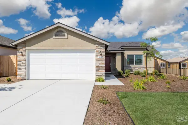 1407 NARANJA AVENUE, McFarland, CA 93215