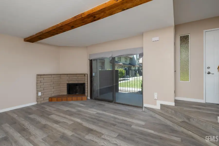 4301 CALIFORNIA AVENUE #1, Bakersfield, CA 93309 - #3