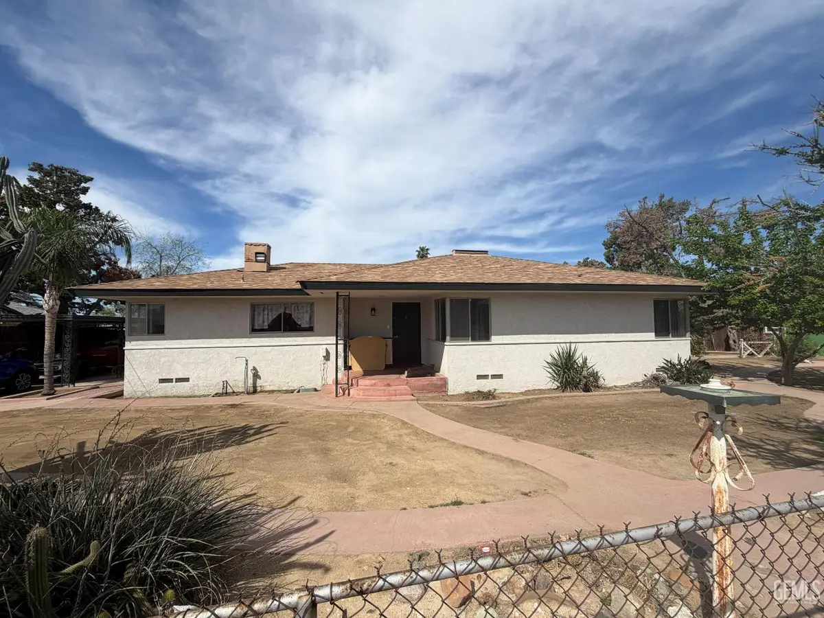1320 EL SERENTO DRIVE, Bakersfield, CA 93306 - #1