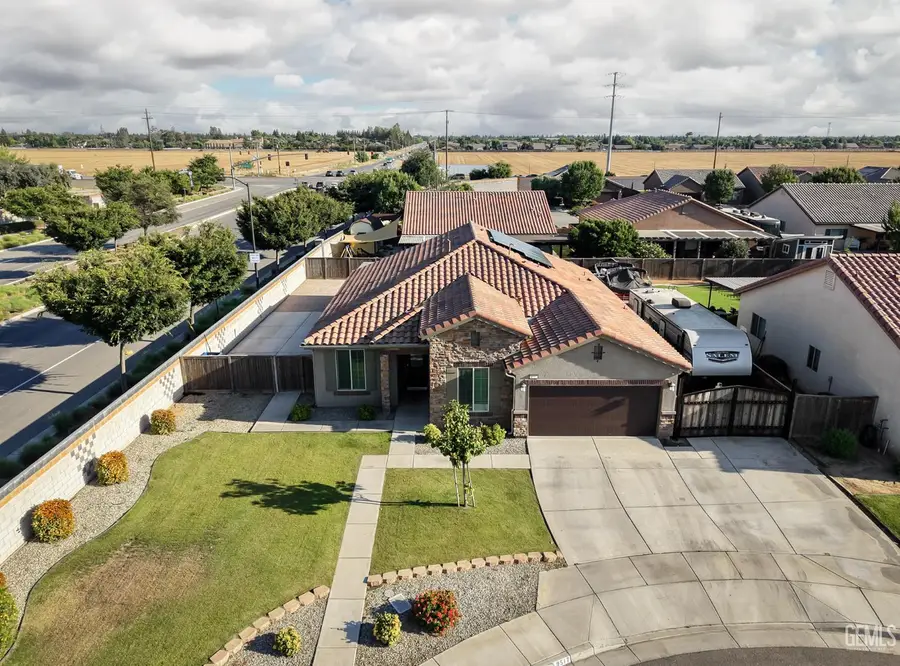 9517 WOODBROOK DRIVE, Shafter, CA 93263 - #2
