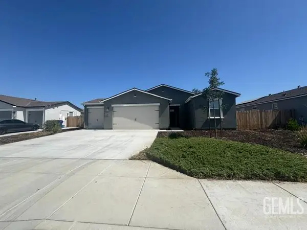 7802 SAVANNAH HEIGHT AVENUE, Bakersfield, CA 93313