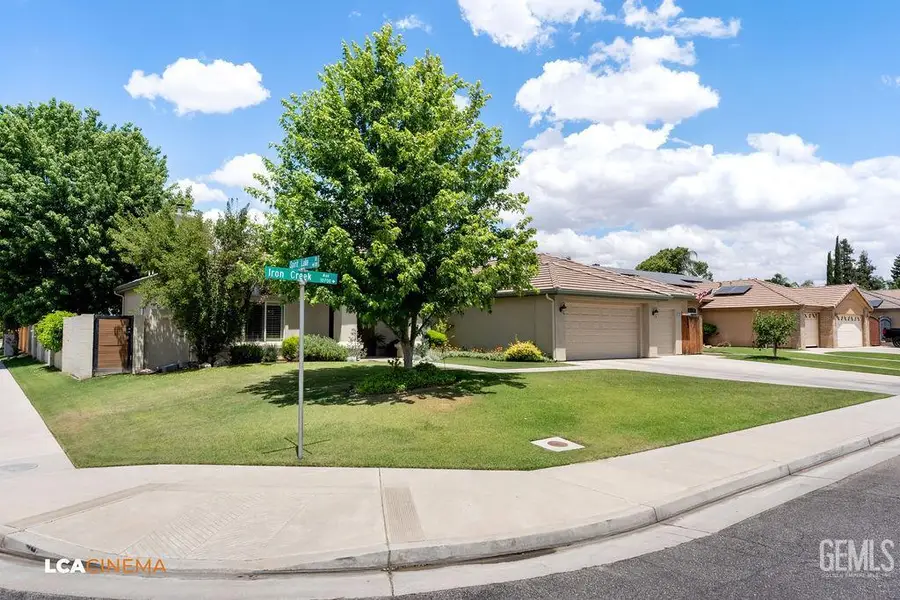 10722 IRON CREEK AVENUE, Bakersfield, CA 93312 - #3