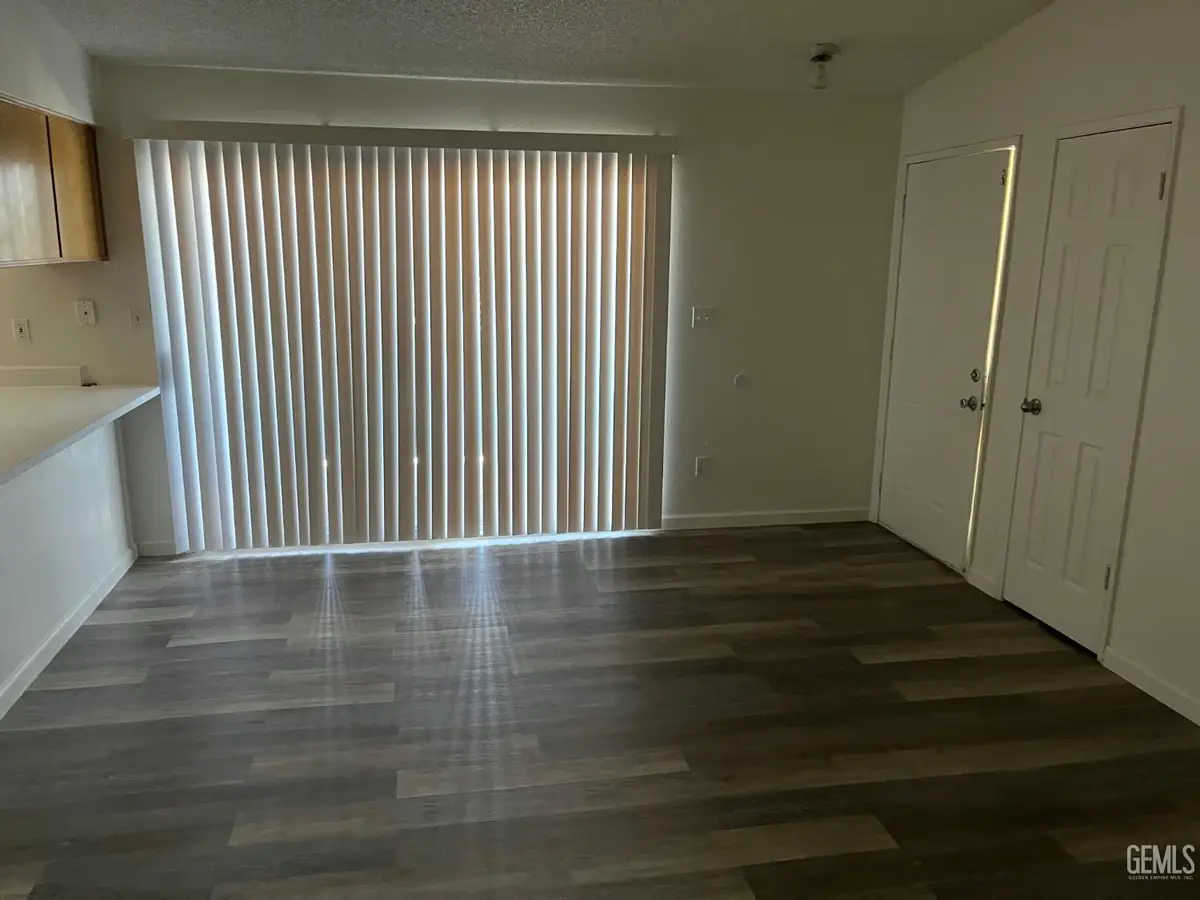 4701 BEECHWOOD STREET #150, Bakersfield, CA 93313 - #1