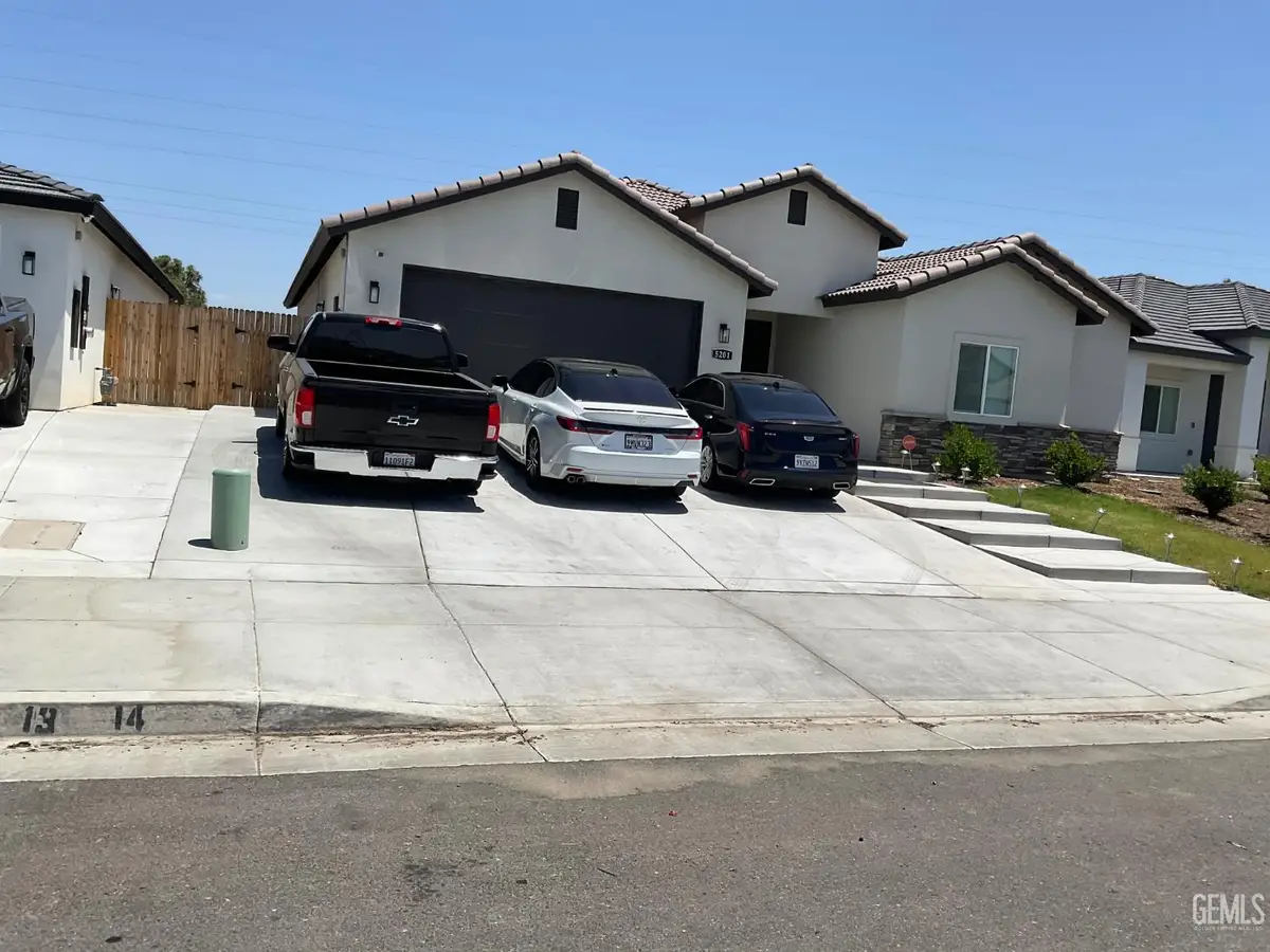 5201 HAWKWATCH LANE, Bakersfield, CA 93306 - #1