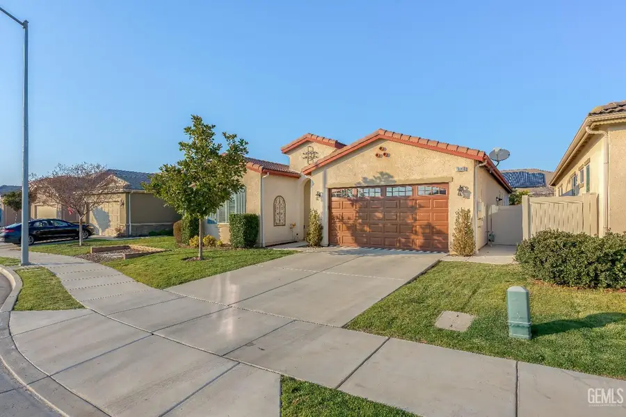 10010 BESANCON WAY, Bakersfield, CA 93306 - #3