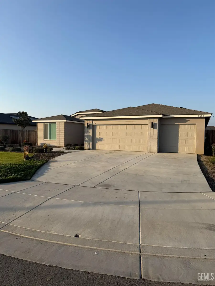 7500 BRISTOL SPRING AVENUE, Bakersfield, CA 93313 - #2