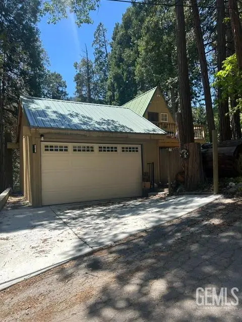 10905 ELM DRIVE, Wofford Heights, CA 93285 - #2