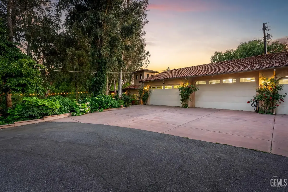 10921 OLCESE ROAD, Bakersfield, CA 93308 - #1