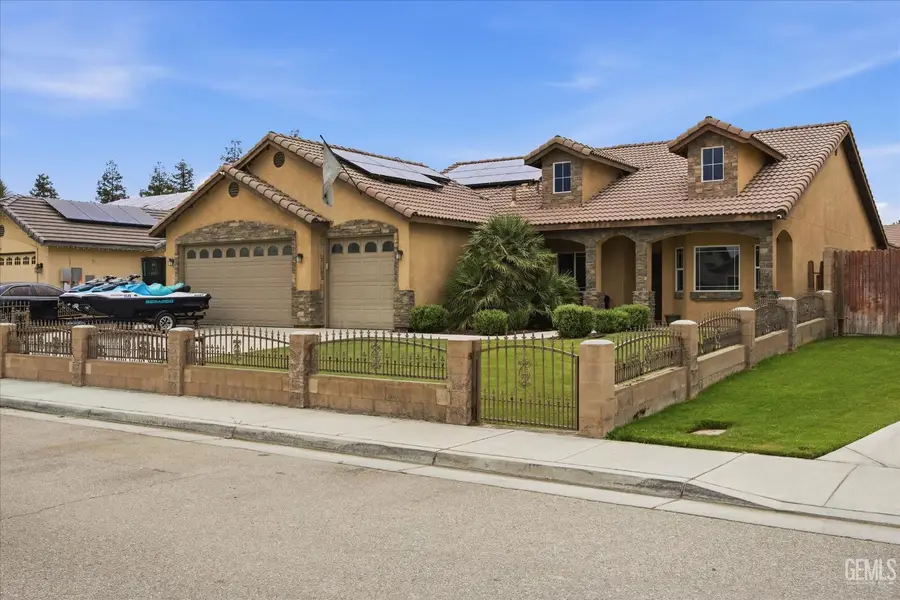 404 GRACE COURT, Shafter, CA 93263 - #3