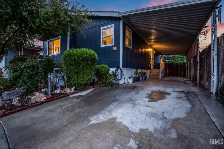 1301 TAFT HIGHWAY #123, Bakersfield, CA 93307 - #2