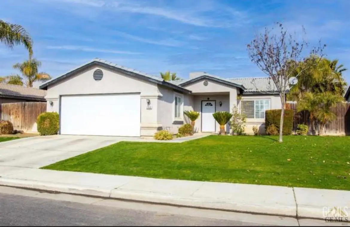 5308 LA PINTA MARIA DRIVE, Bakersfield, CA 93307 - #1