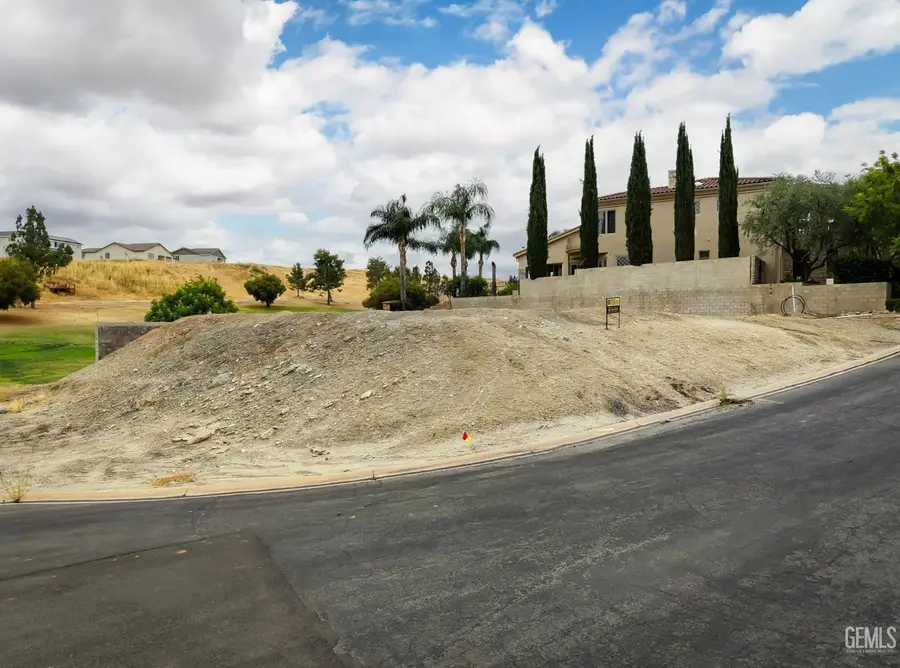 5609 VIA VENEZIA, Bakersfield, CA 93306 - #2