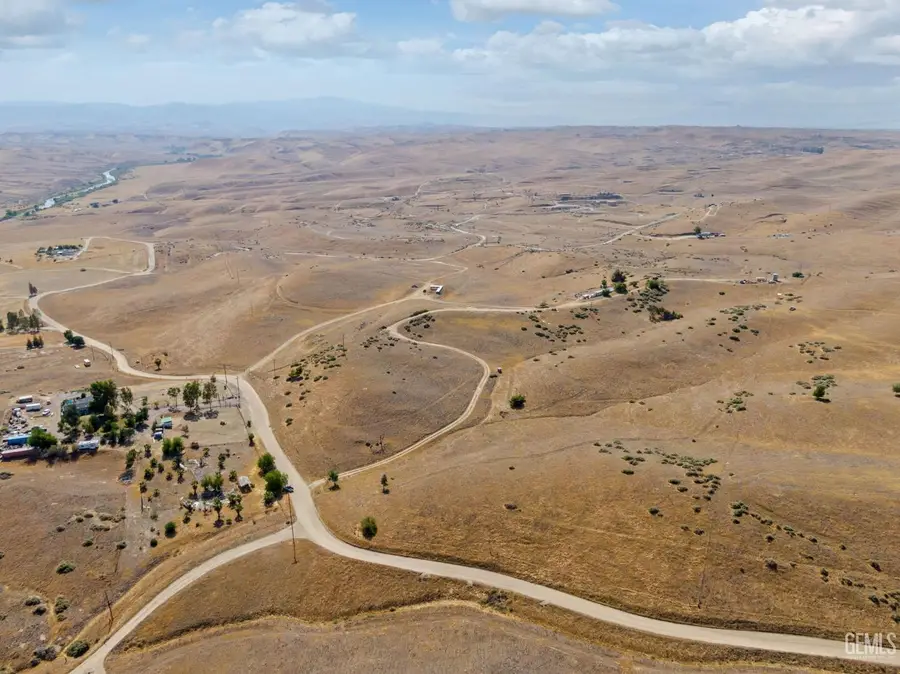0 EMIGRANT PASS RD, Bakersfield, CA 93308 - #2