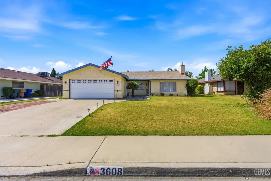 3608 S HALF MOON DRIVE, Bakersfield, CA 93309 - #2