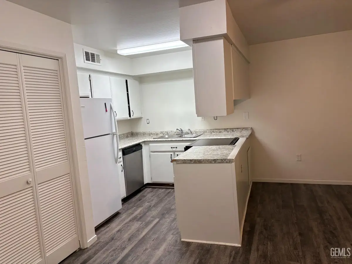 4701 BEECHWOOD STREET #89, Bakersfield, CA 93309 - #1