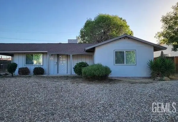 325 OAK FAIR WAY, Bakersfield, CA 93309