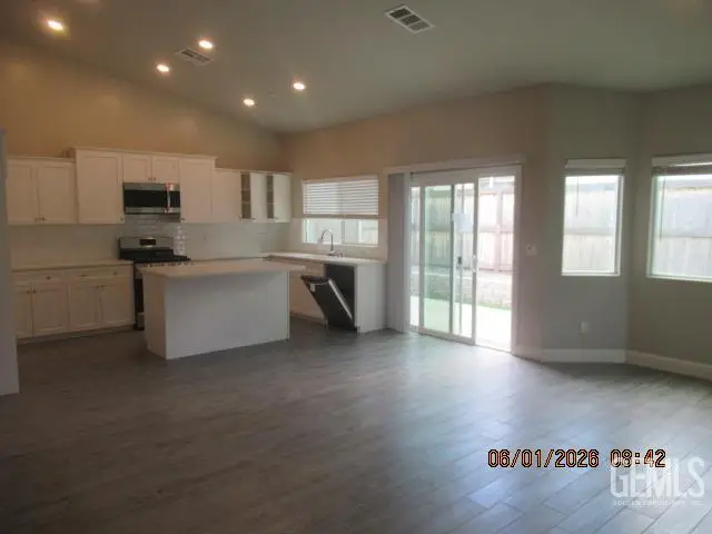 9029 BROOK SHADOW WAY, Shafter, CA 93263 - #2