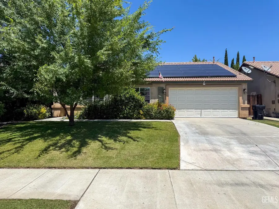 10512 YOSEMITE FALLS AVENUE, Bakersfield, CA 93312 - #2