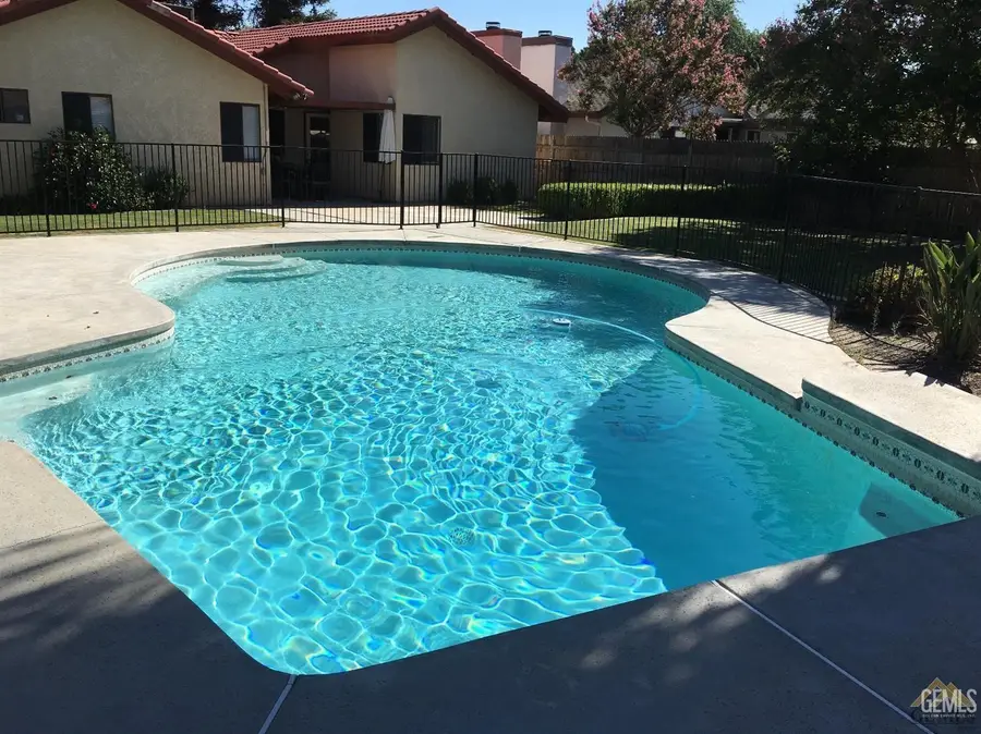10105 SHADOW OAK WAY, Bakersfield, CA 93311 - #2