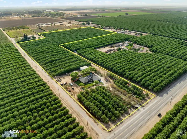 13728 OLD RIVER ROAD, Bakersfield, CA 93311