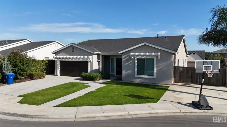 9105 N MANOR GLEN LANE, Shafter, CA 93263 - #3