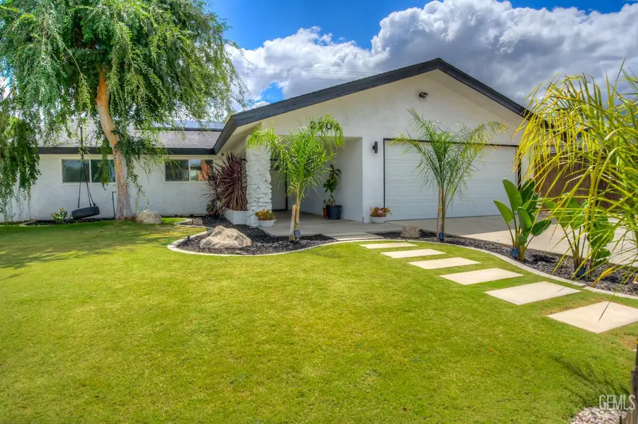 2704 DAKEN STREET, Bakersfield, CA 93309 - #3