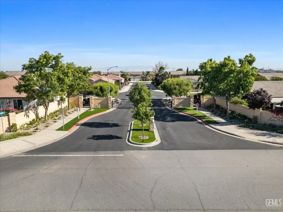 15530 MONTALONE PLACE, Bakersfield, CA 93314 - #3