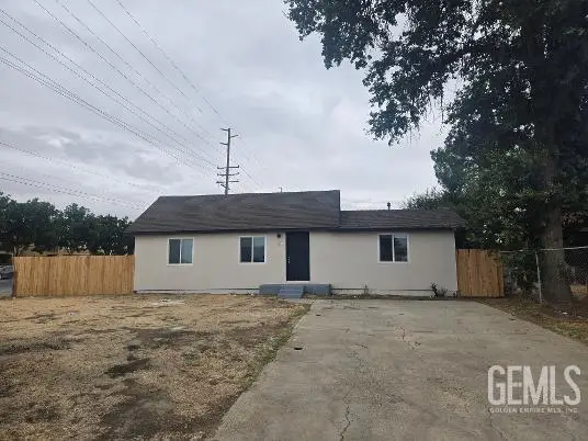 1071 S ELM, Pixley, CA 93256