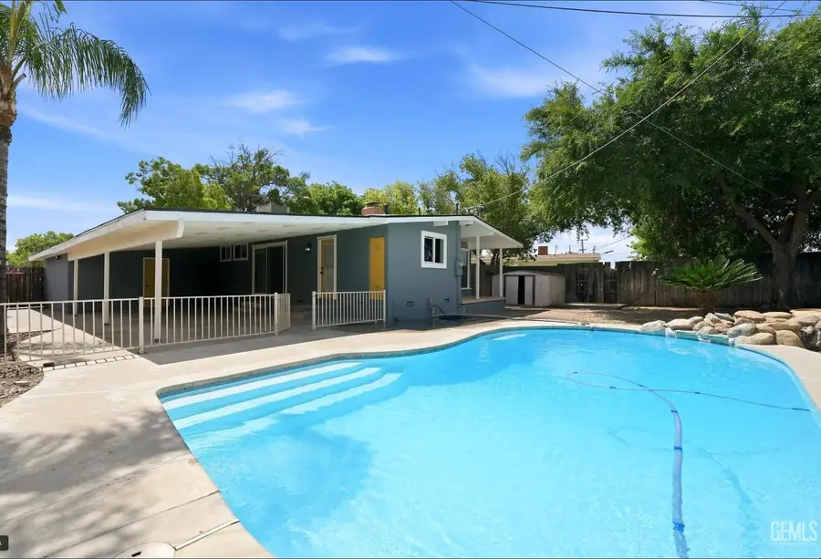 3025 PEERLESS AVENUE, Bakersfield, CA 93308 - #3
