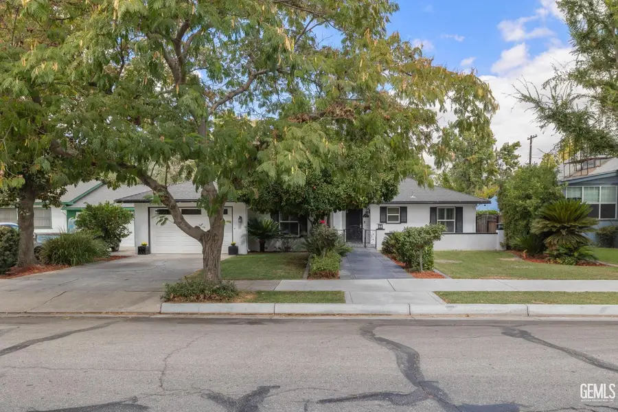 2810 19TH ST., Bakersfield, CA 93301 - #2