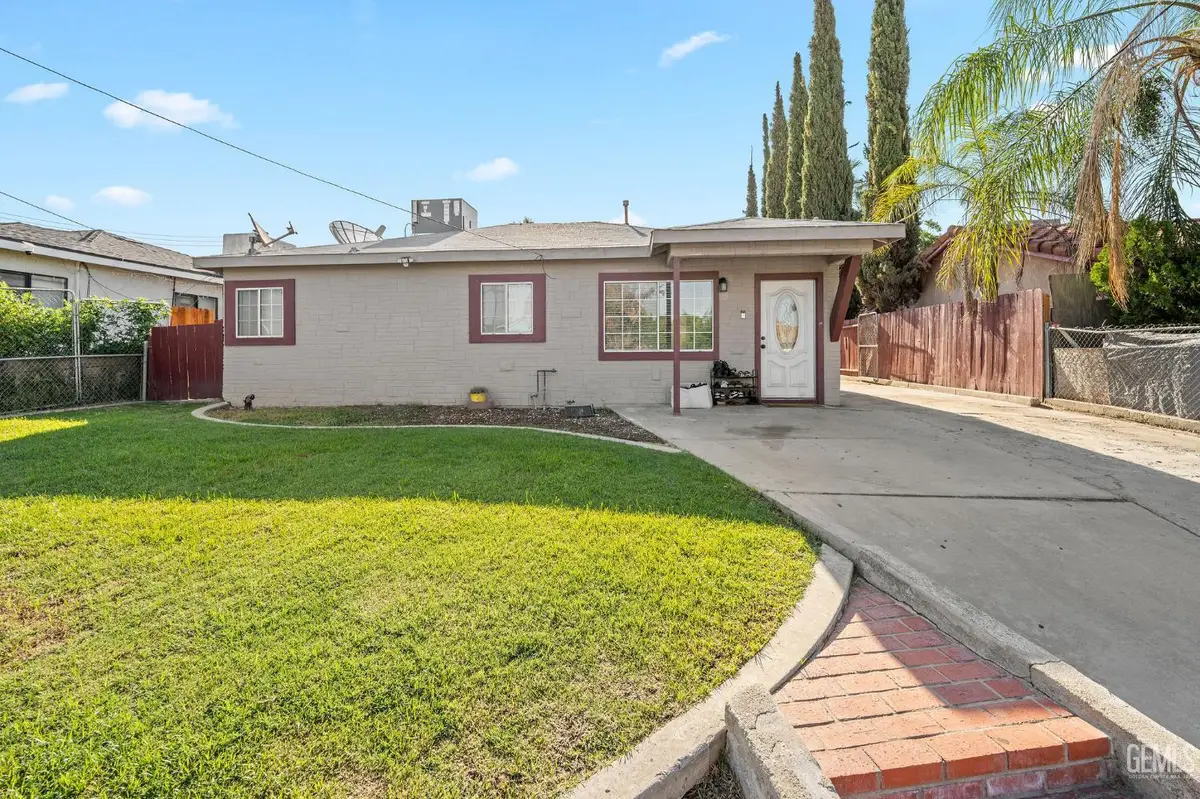 1323 EL SERENTO DRIVE, Bakersfield, CA 93306 - #1