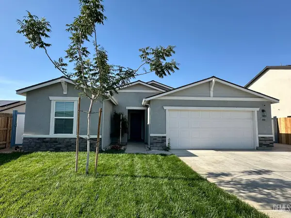 8500 AKERO AVENUE, Bakersfield, CA 93307