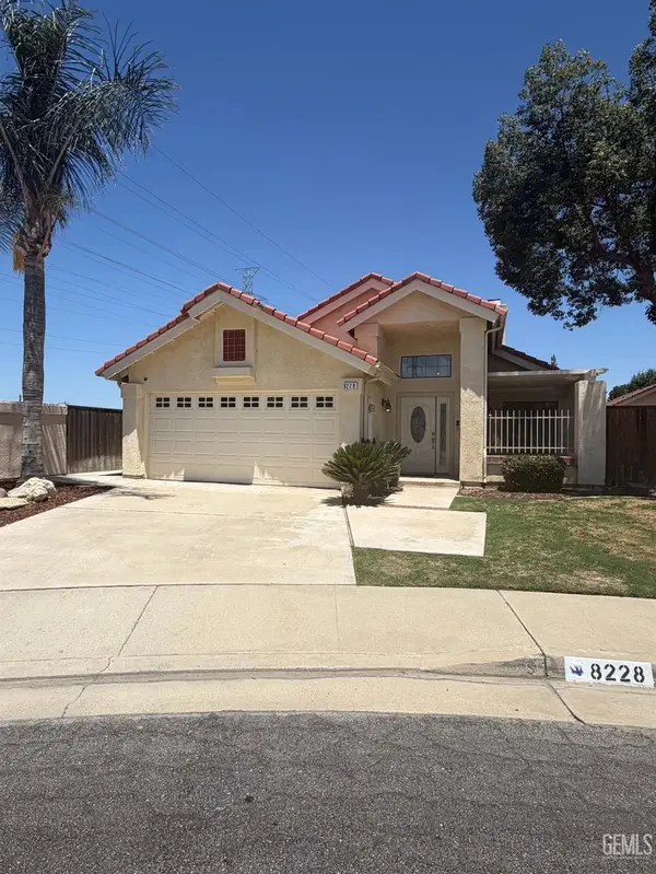 8228 NORFOLK COURT, Bakersfield, CA 93311