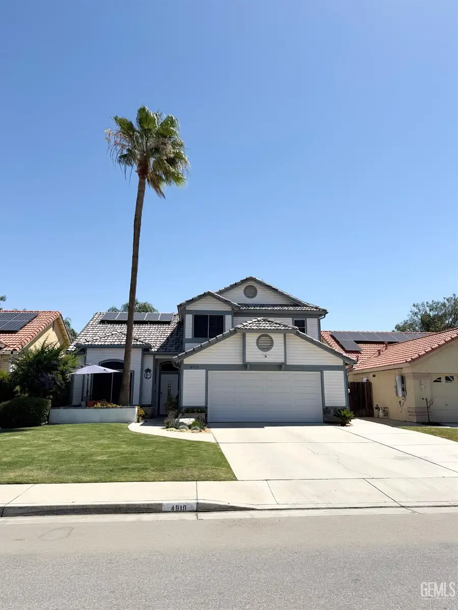 4910 SANDERLING LANE, Bakersfield, CA 93312 - #2