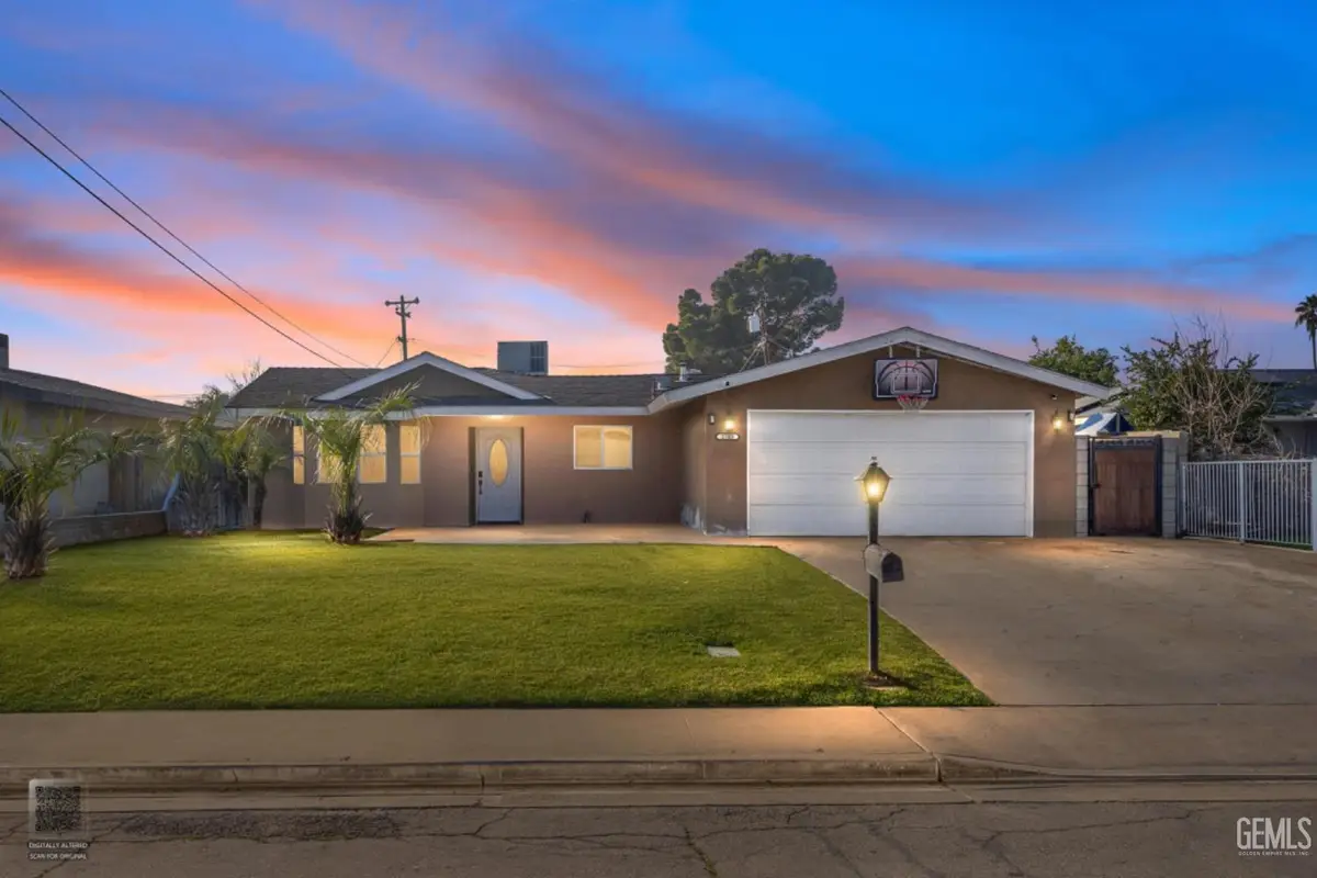 2705 COLLEEN STREET, Bakersfield, CA 93309 - #1