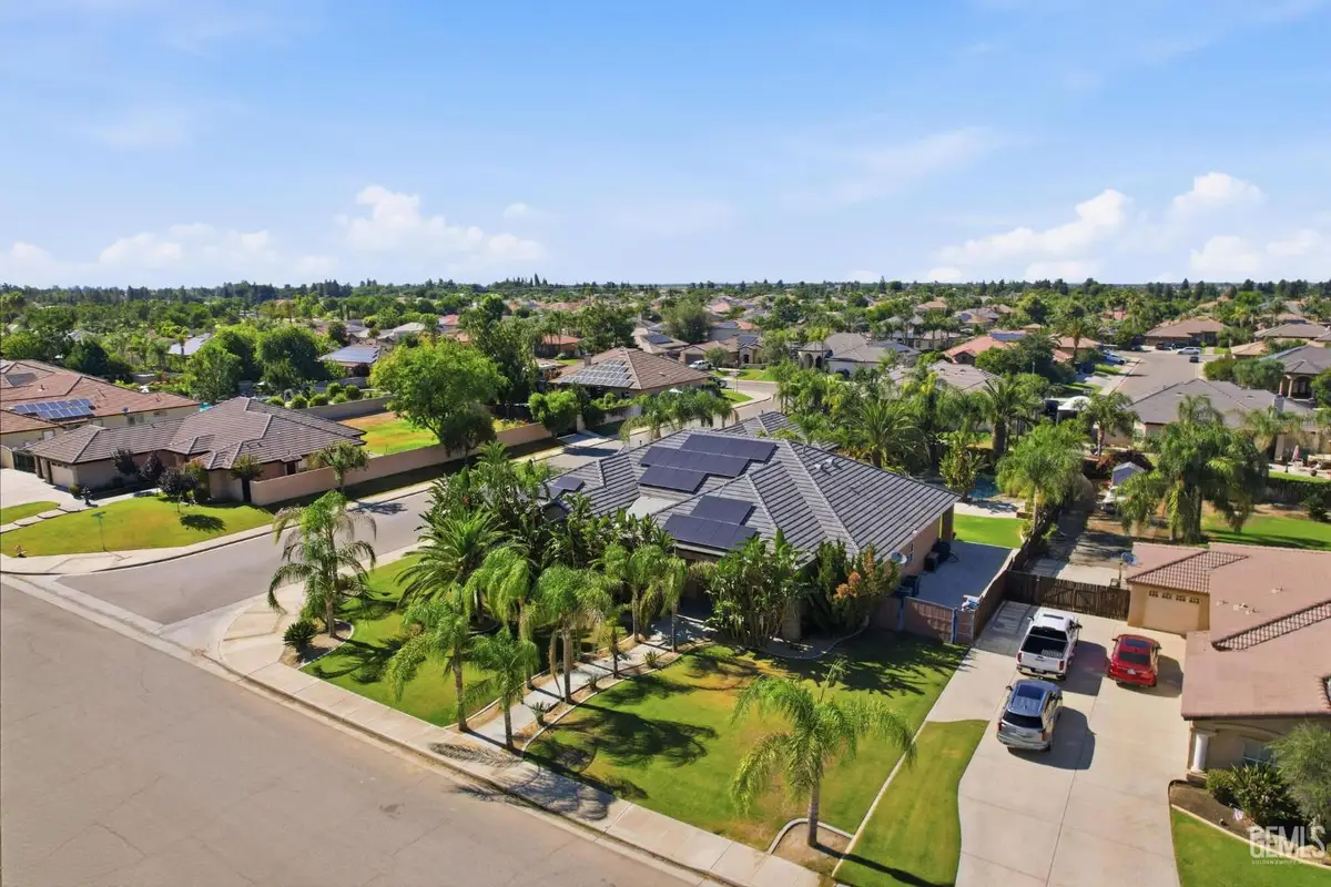 15506 DOMAINE CHANDON AVENUE, Bakersfield, CA 93314 - #1