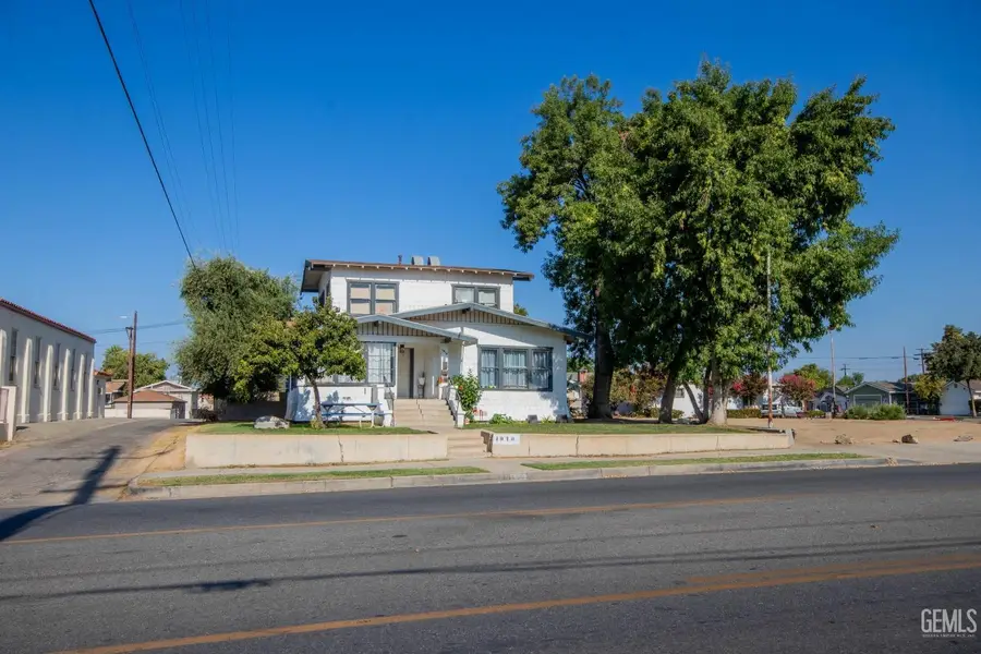 1910 BAKER STREET, Bakersfield, CA 93305 - #2