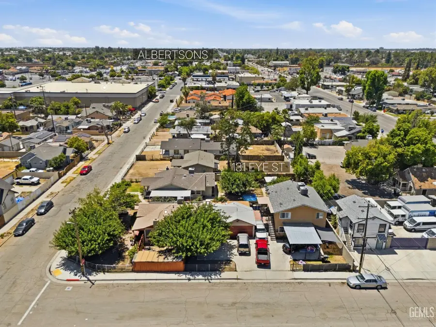 131 EYE STREET, Bakersfield, CA 93304 - #3