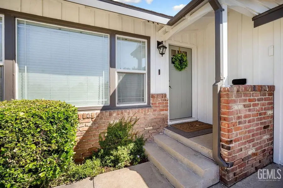 2616 CORTO STREET, Bakersfield, CA 93306 - #3