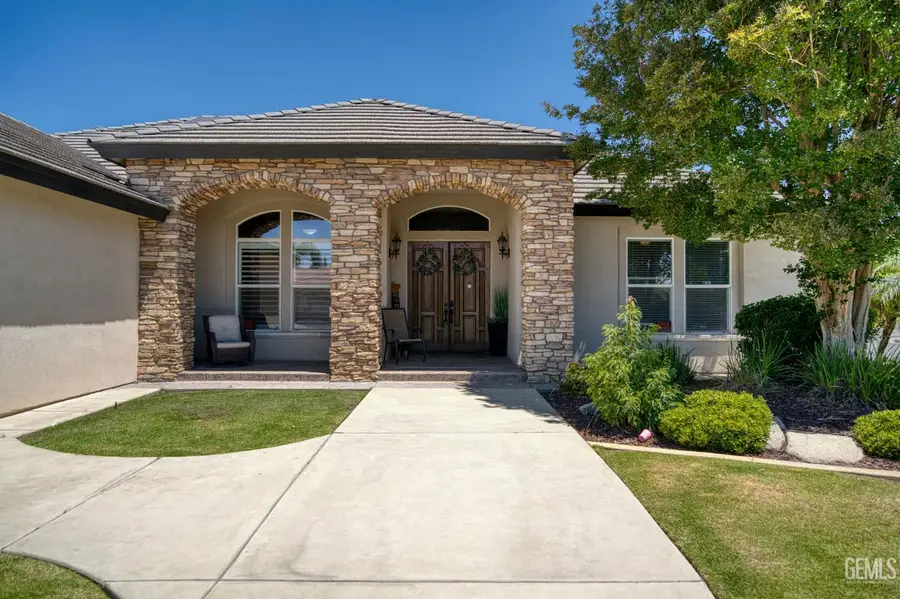 11502 SUMMIT POINT COURT, Bakersfield, CA 93312 - #2