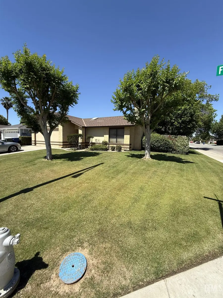 3600 FIESTA AVENUE, Bakersfield, CA 93313 - #2