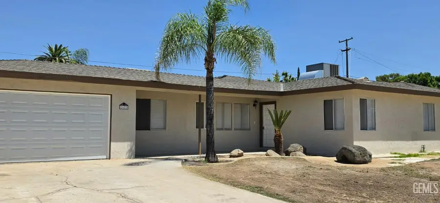 2622 CENTURY DRIVE, Bakersfield, CA 93306 - #2