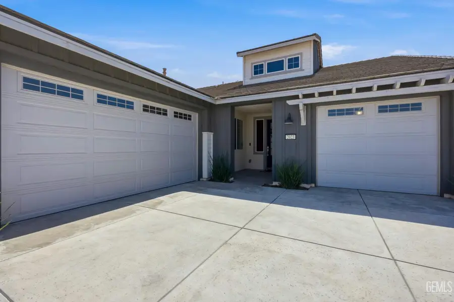 2023 RISBOROUGH COURT, Bakersfield, CA 93311 - #3