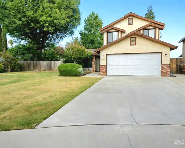 9001 COULTER COURT, Bakersfield, CA 93311