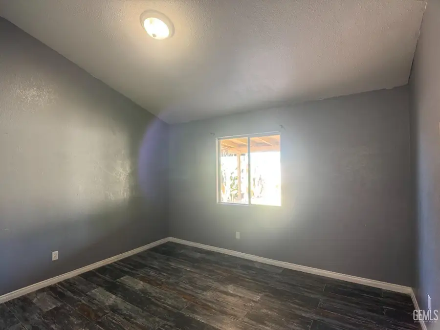 709 CALLE DEL SOL STREET, Bakersfield, CA 93307 - #3