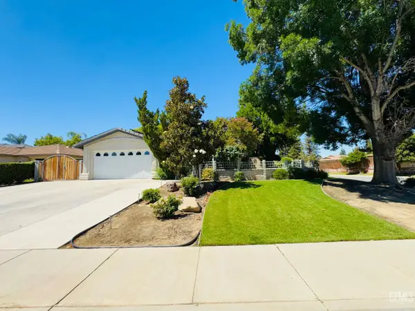 10302 IROQUOIS LANE, Bakersfield, CA 93312