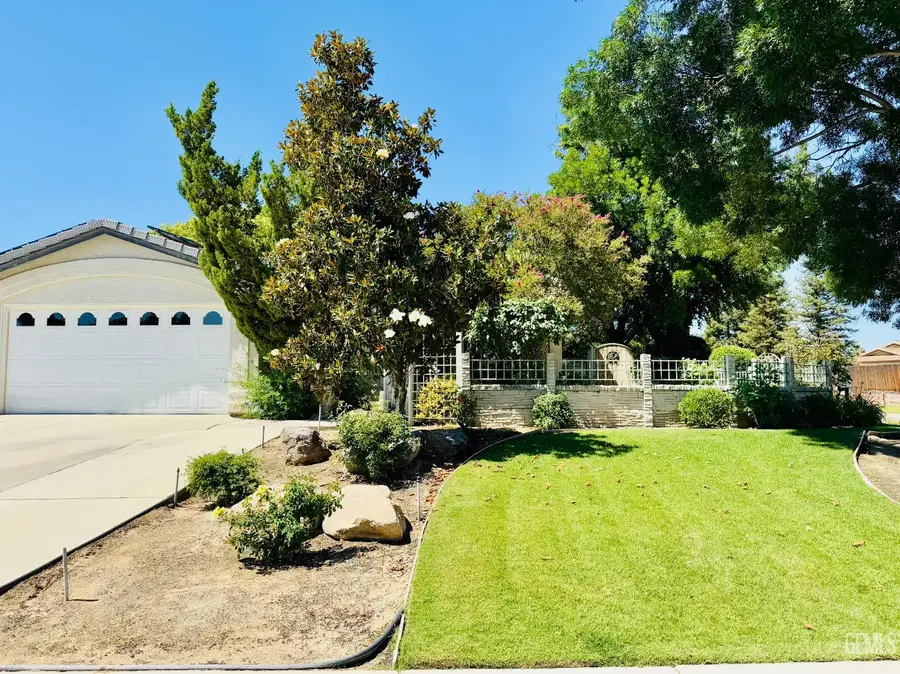 10302 IROQUOIS LANE, Bakersfield, CA 93312 - #2