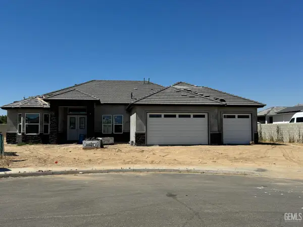 16746 STARVIEW COURT, Bakersfield, CA 93312