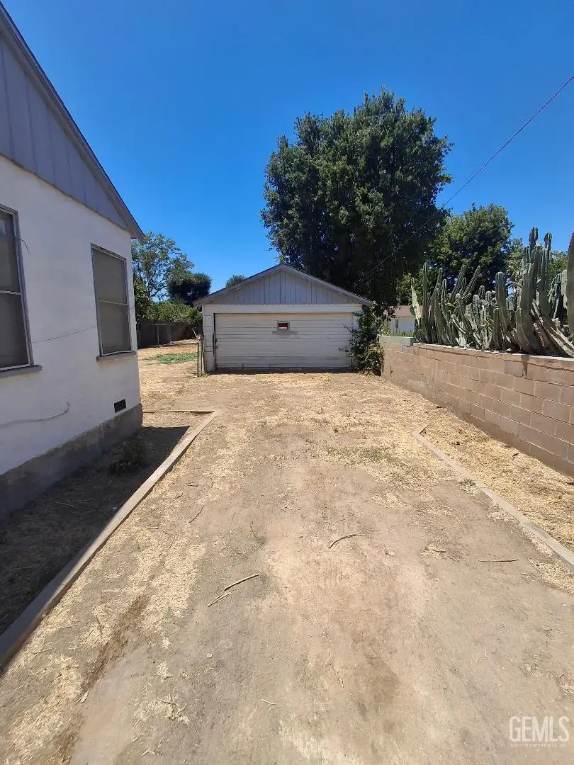 908 BUNTING DRIVE, Bakersfield, CA 93307 - #3