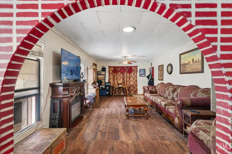 512 PHILIPPINE STREET, Taft, CA 93268 - #3